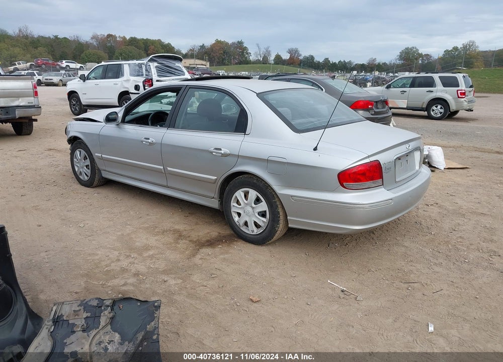 2004 HYUNDAI SONATA BASE (A4) VIN: KMHWF25S64A932617