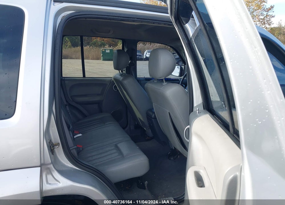 2005 JEEP LIBERTY LIMITED EDITION VIN: 1J4GL58K15W693541