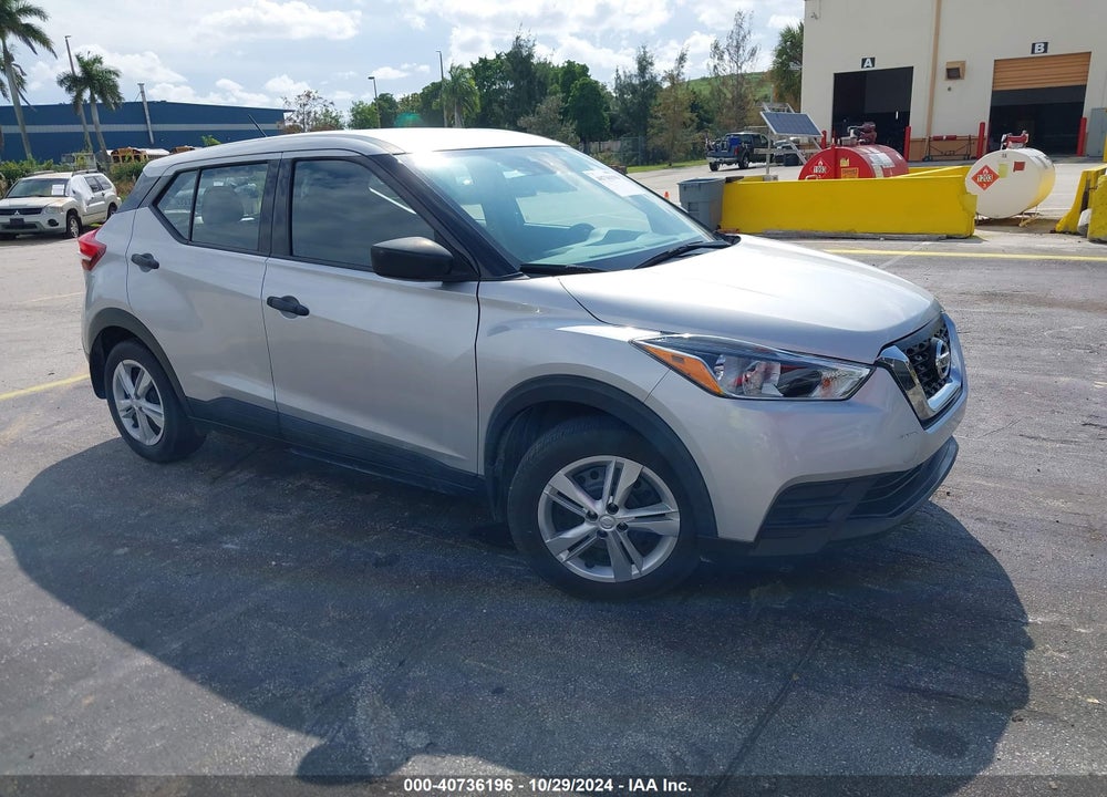 2020 NISSAN KICKS S XTRONIC CVT VIN: 3N1CP5BV5LL556832