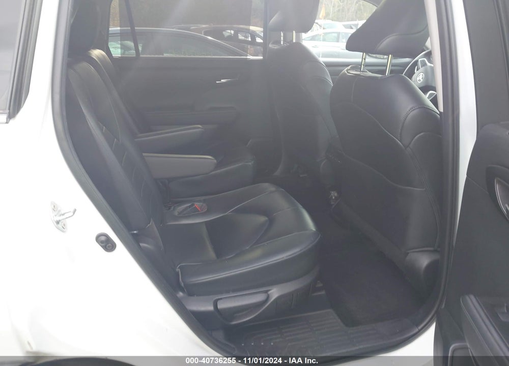 2023 TOYOTA HIGHLANDER XLE VIN: 5TDKDRBH8PS507644