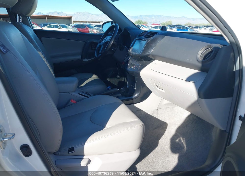 2013 TOYOTA RAV4 EV VIN: 2T3YL4DV4DW001774