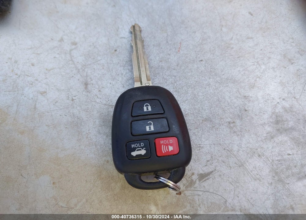 2013 TOYOTA CAMRY LE VIN: 4T4BF1FK3DR328745
