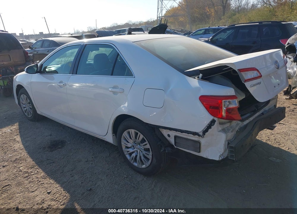 2013 TOYOTA CAMRY LE VIN: 4T4BF1FK3DR328745