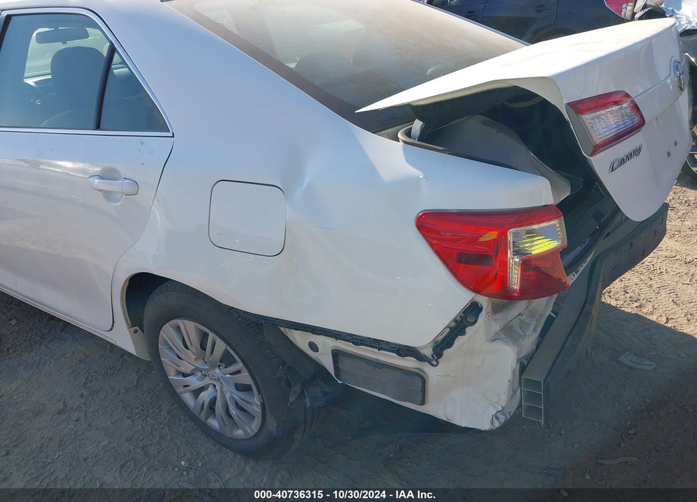 2013 TOYOTA CAMRY LE VIN: 4T4BF1FK3DR328745