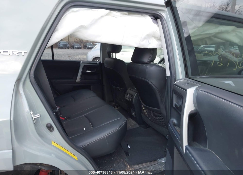 2022 TOYOTA 4RUNNER TRD SPORT VIN: JTESU5JR5N6058080