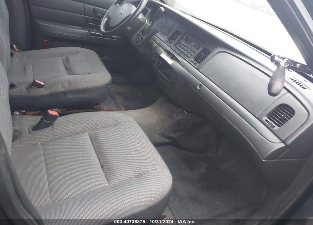 2008 FORD CROWN VICTORIA VIN: 2FAHP71V98X162973