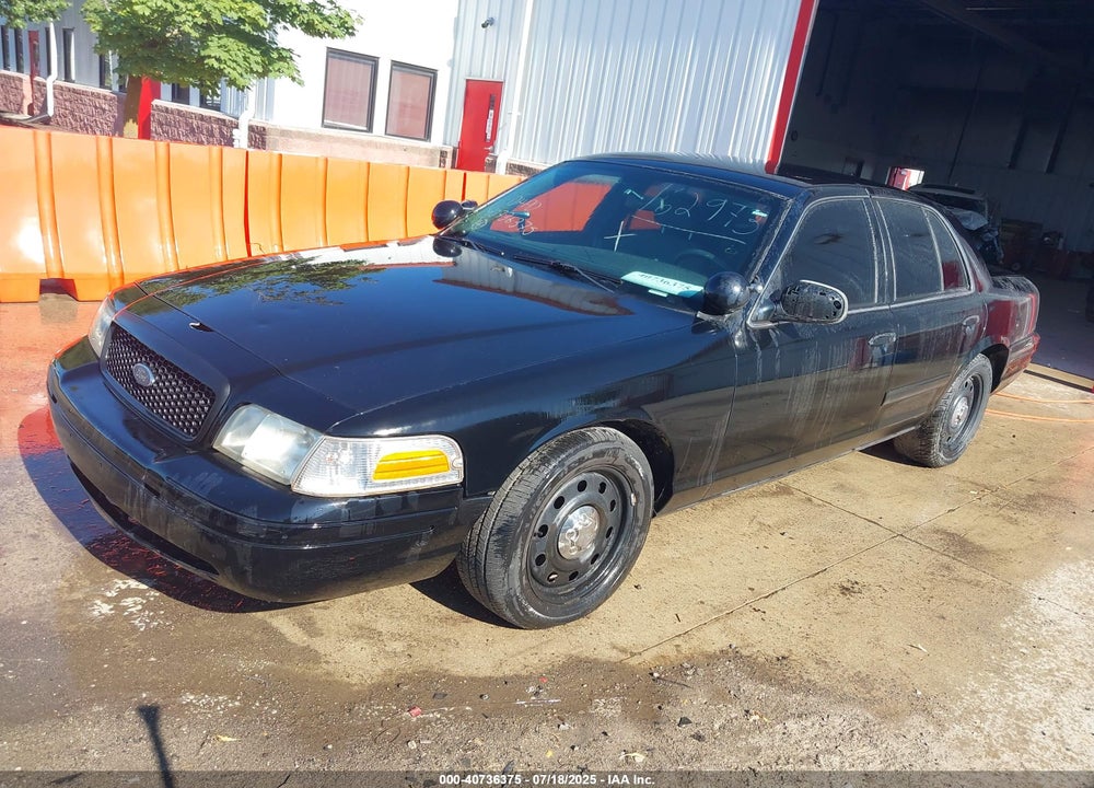 2008 FORD CROWN VICTORIA VIN: 2FAHP71V98X162973