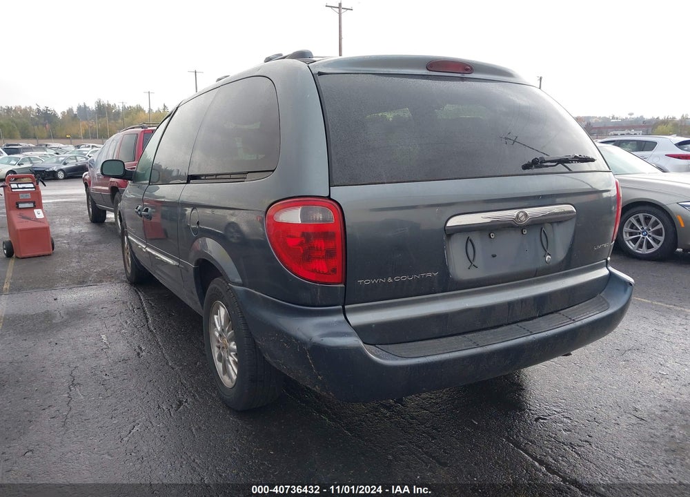 2001 CHRYSLER TOWN & COUNTRY LIMITED VIN: 2C8GP64LX1R242205