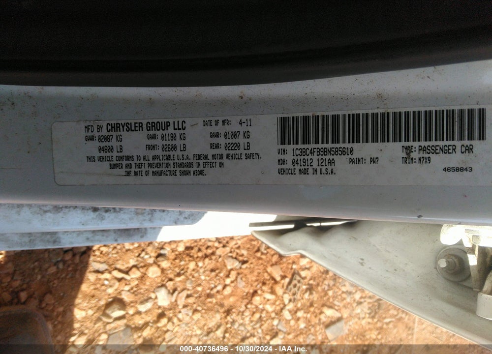 2011 CHRYSLER 200 LX VIN: 1C3BC4FB9BN585610