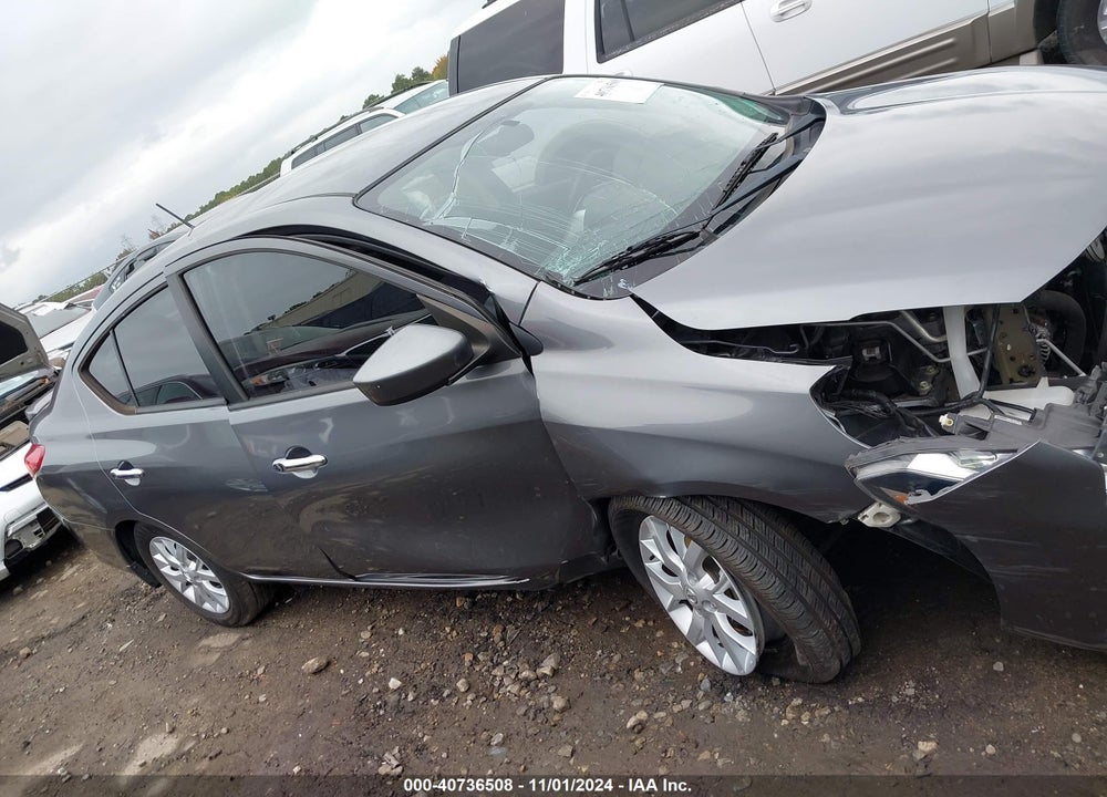 2018 NISSAN VERSA 1.6 SV VIN: 3N1CN7APXJL822380