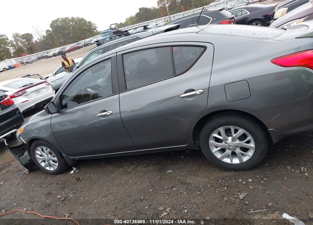 2018 NISSAN VERSA 1.6 SV VIN: 3N1CN7APXJL822380