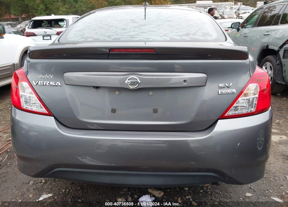 2018 NISSAN VERSA 1.6 SV VIN: 3N1CN7APXJL822380