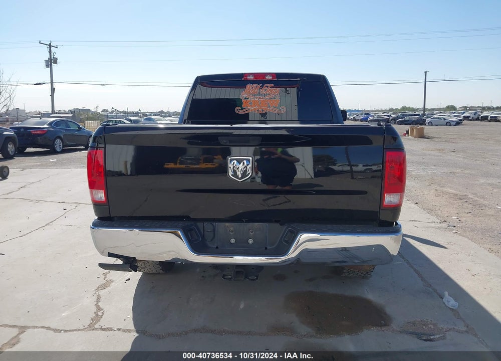 2019 RAM 1500 CLASSIC VIN: 1C6RR6FG4KS643602