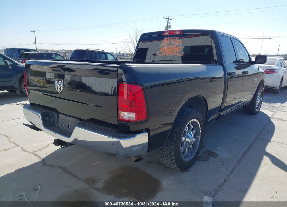 2019 RAM 1500 CLASSIC VIN: 1C6RR6FG4KS643602