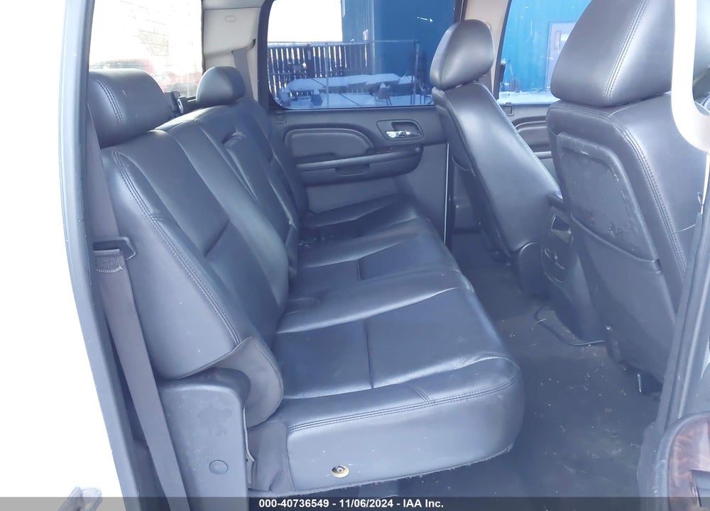 2011 GMC SIERRA 2500HD DENALI VIN: 1GT125CG9BF261387