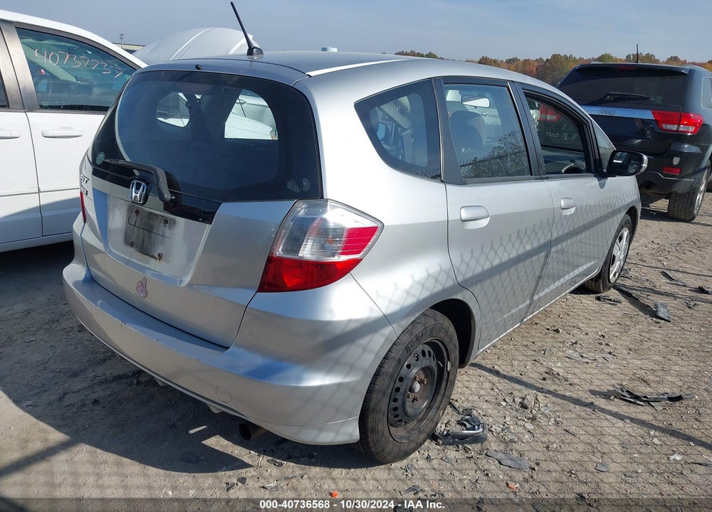 2012 HONDA FIT VIN: JHMGE8H34CC028799
