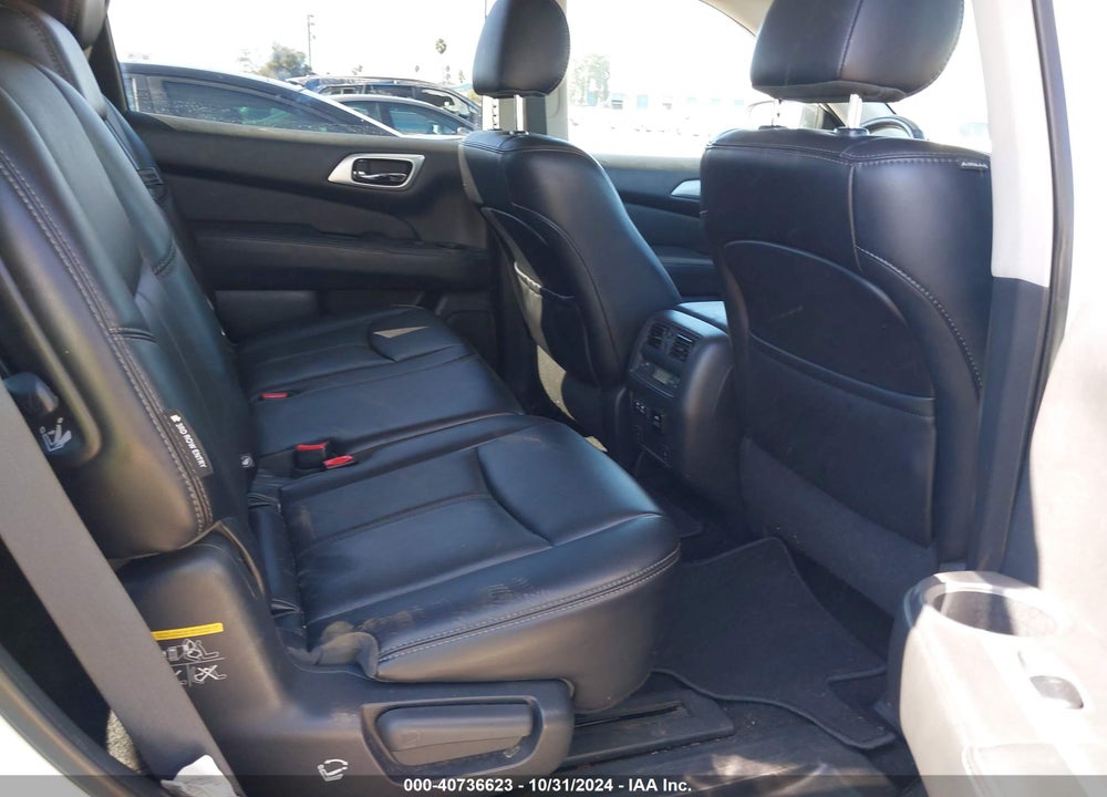 2019 NISSAN PATHFINDER SL VIN: 5N1DR2MN9KC576739