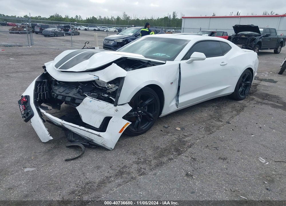 2019 CHEVROLET CAMARO 1LT VIN: 1G1FB1RX2K0120131