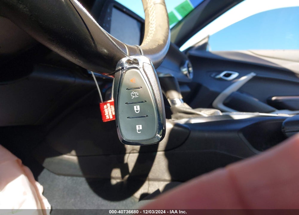 2019 CHEVROLET CAMARO 1LT VIN: 1G1FB1RX2K0120131