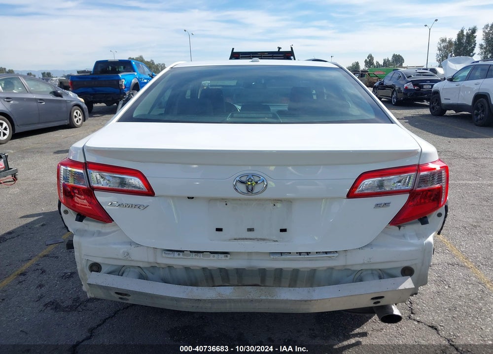 2014 TOYOTA CAMRY SE VIN: 4T1BF1FK6EU817295