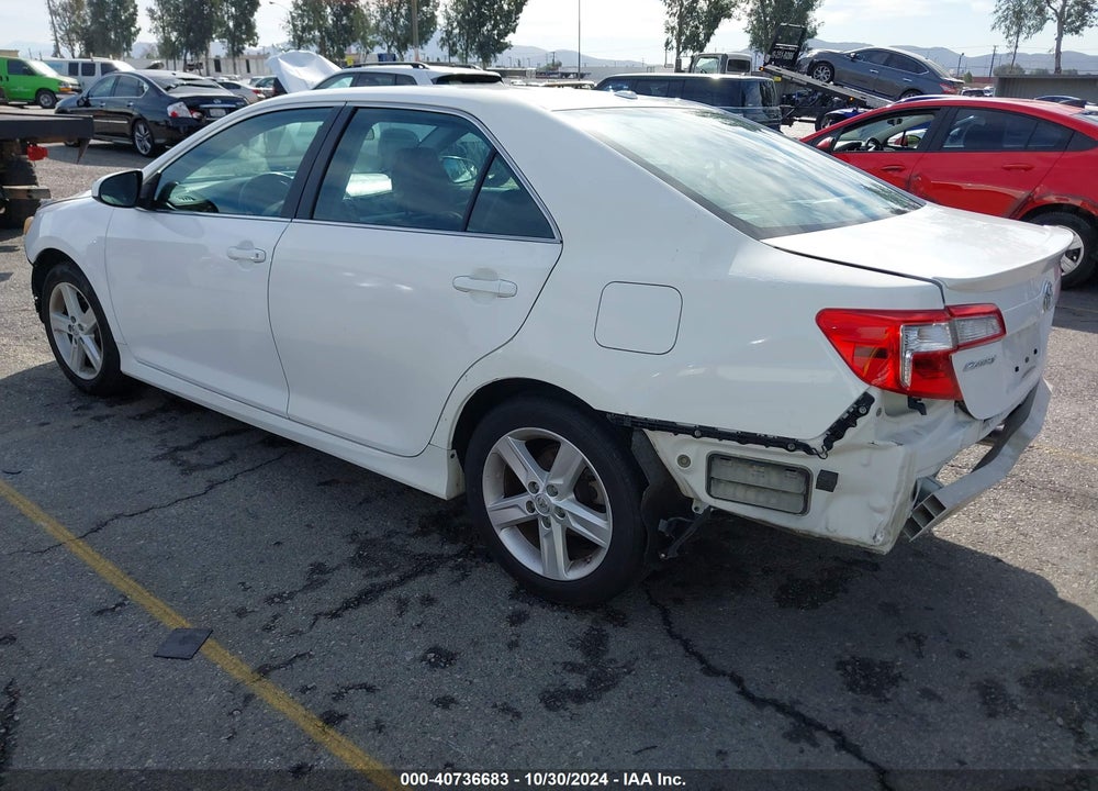2014 TOYOTA CAMRY SE VIN: 4T1BF1FK6EU817295
