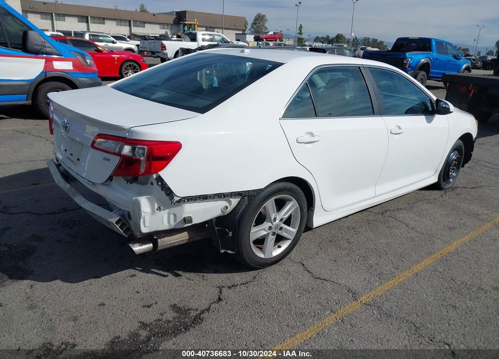 2014 TOYOTA CAMRY SE VIN: 4T1BF1FK6EU817295
