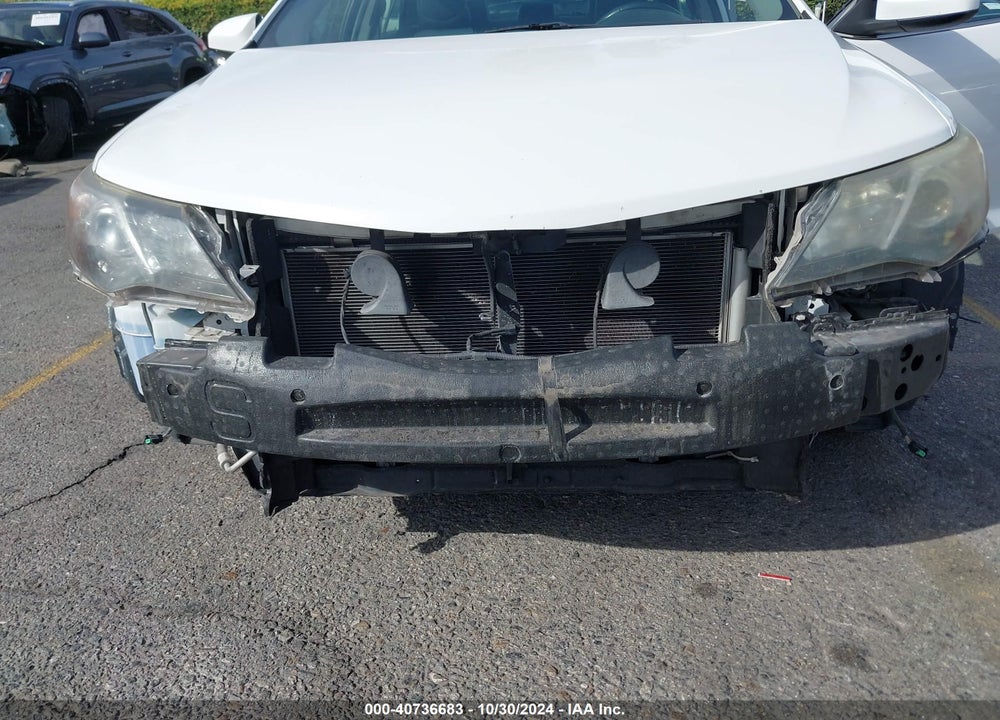 2014 TOYOTA CAMRY SE VIN: 4T1BF1FK6EU817295