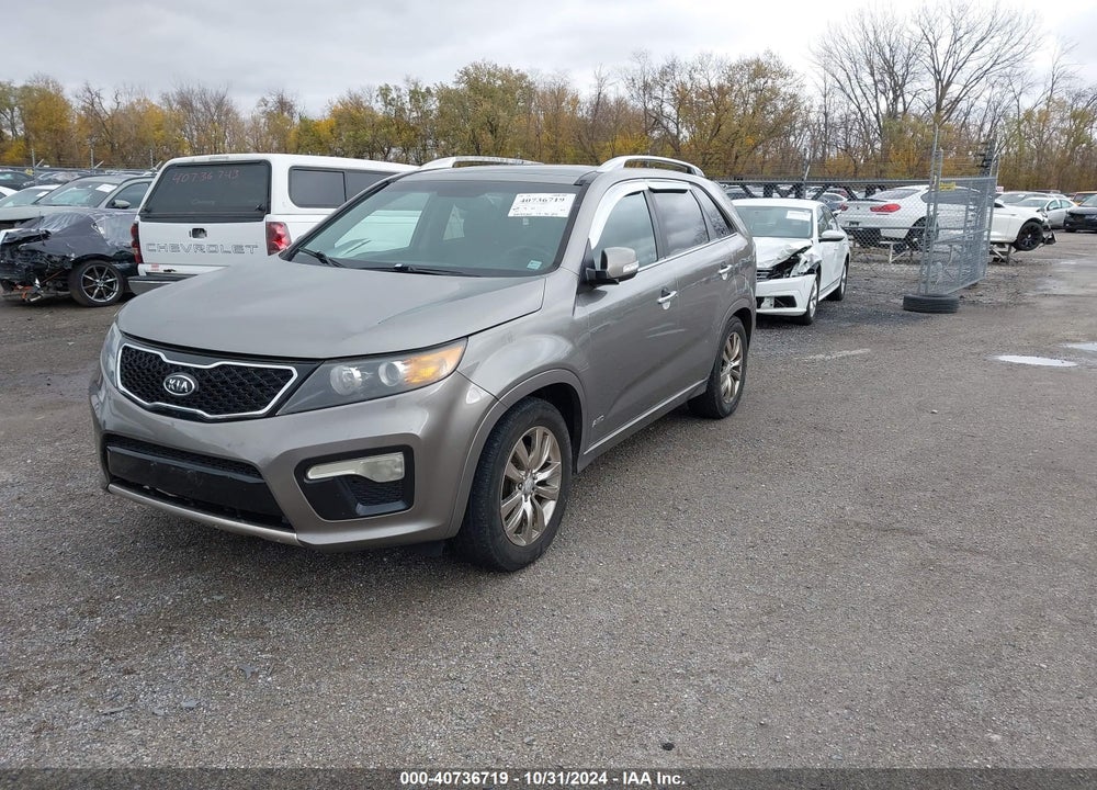 2012 KIA SORENTO SX V6 VIN: 5XYKWDA24CG243145