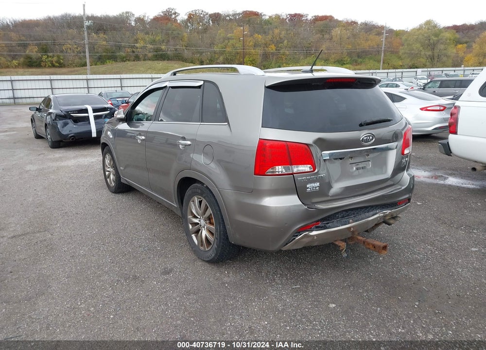 2012 KIA SORENTO SX V6 VIN: 5XYKWDA24CG243145