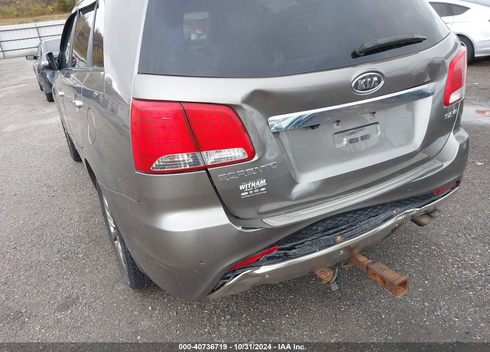 2012 KIA SORENTO SX V6 VIN: 5XYKWDA24CG243145