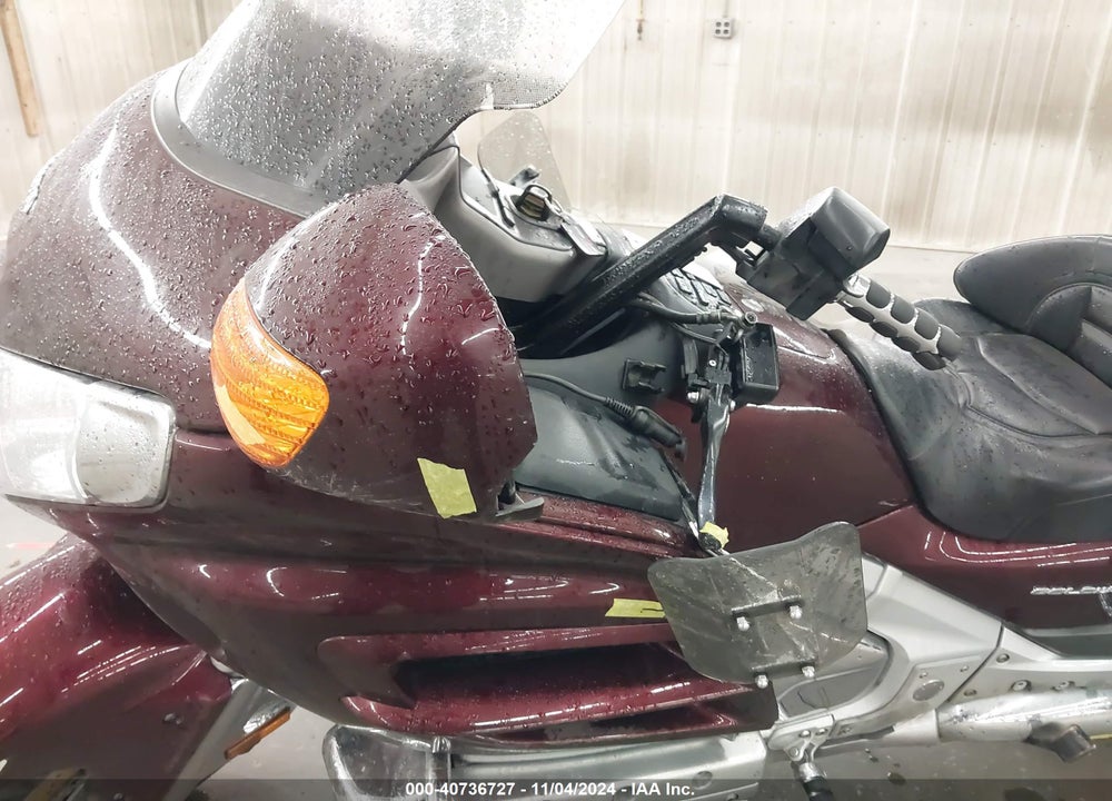 2006 HONDA GL1800 VIN: 1HFSC47F86A513054