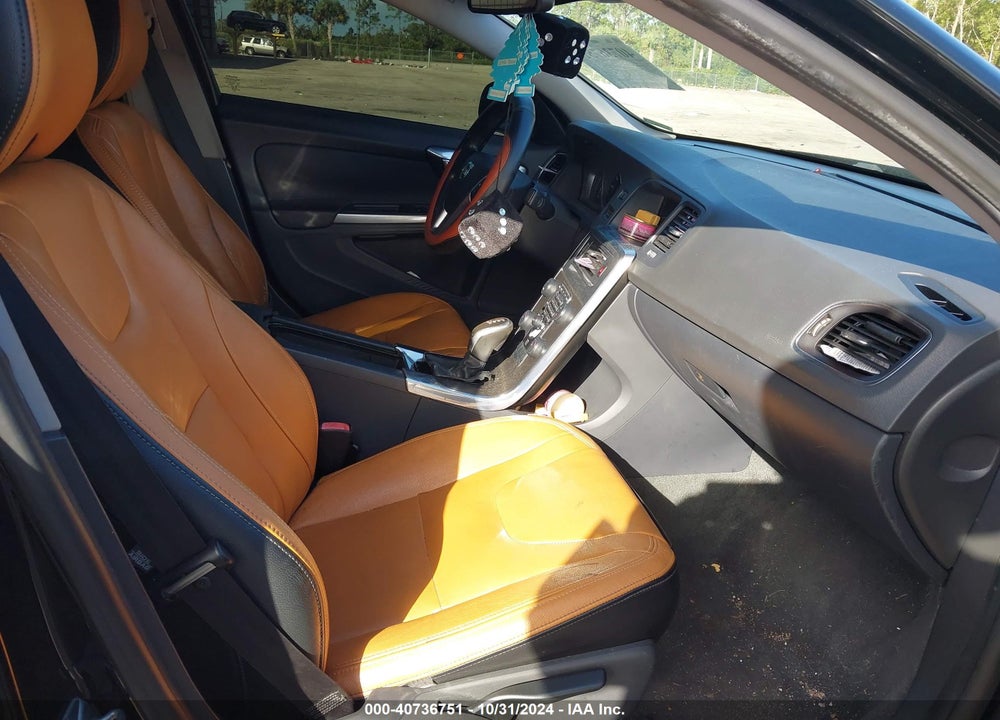 2014 VOLVO S60 T5 VIN: YV1612FS5E2297655