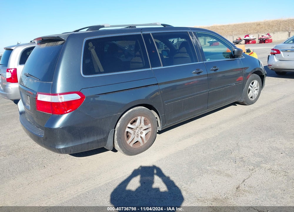 2006 HONDA ODYSSEY EX-L VIN: 5FNRL38606B042249