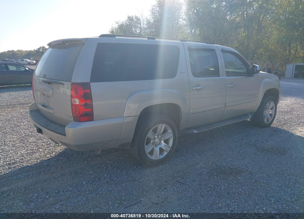 2007 CHEVROLET SUBURBAN 1500 LT VIN: 3GNFK16357G211171