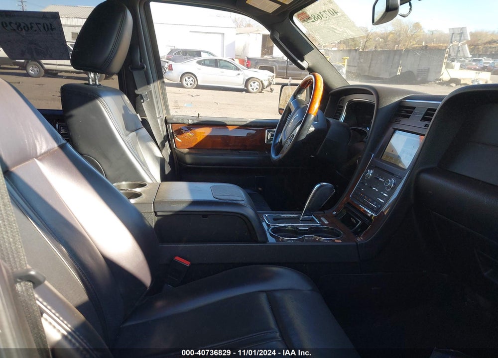 2017 LINCOLN NAVIGATOR SELECT VIN: 5LMJJ2JT6HEL04902