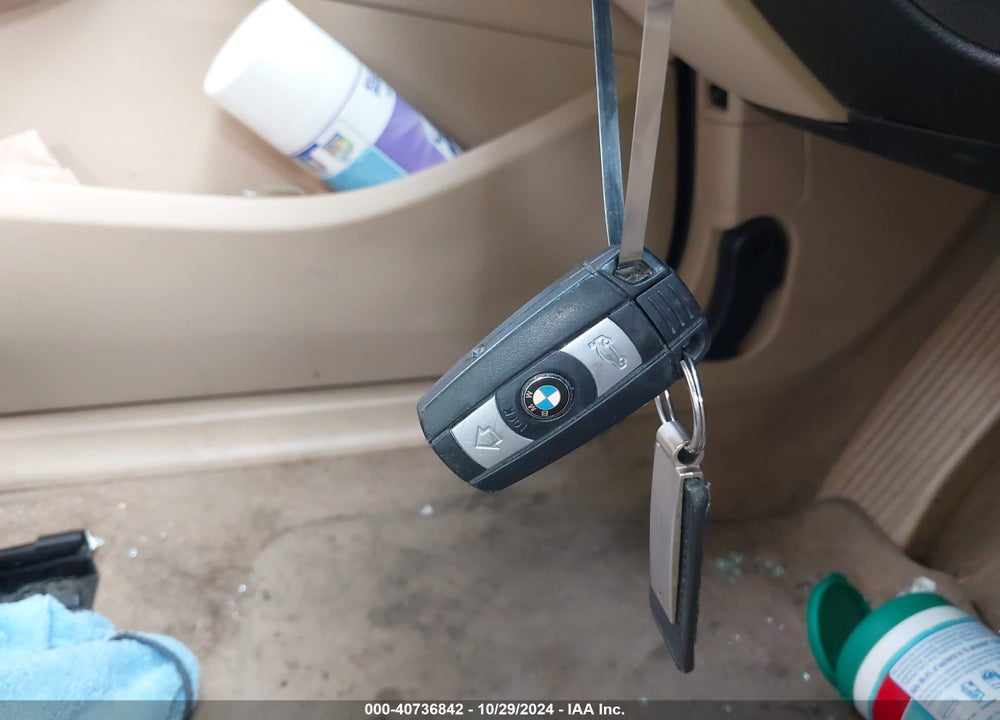 2015 BMW X1 SDRIVE28I VIN: WBAVM1C5XFVW56996