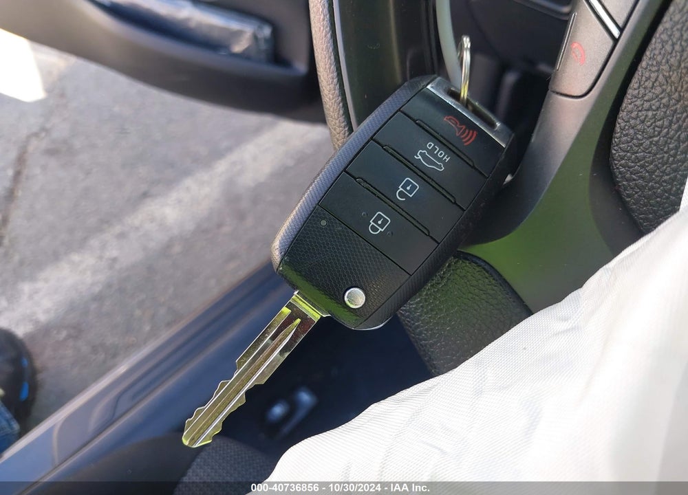 2017 KIA FORTE VIN: 3KPFK4A76HE139768
