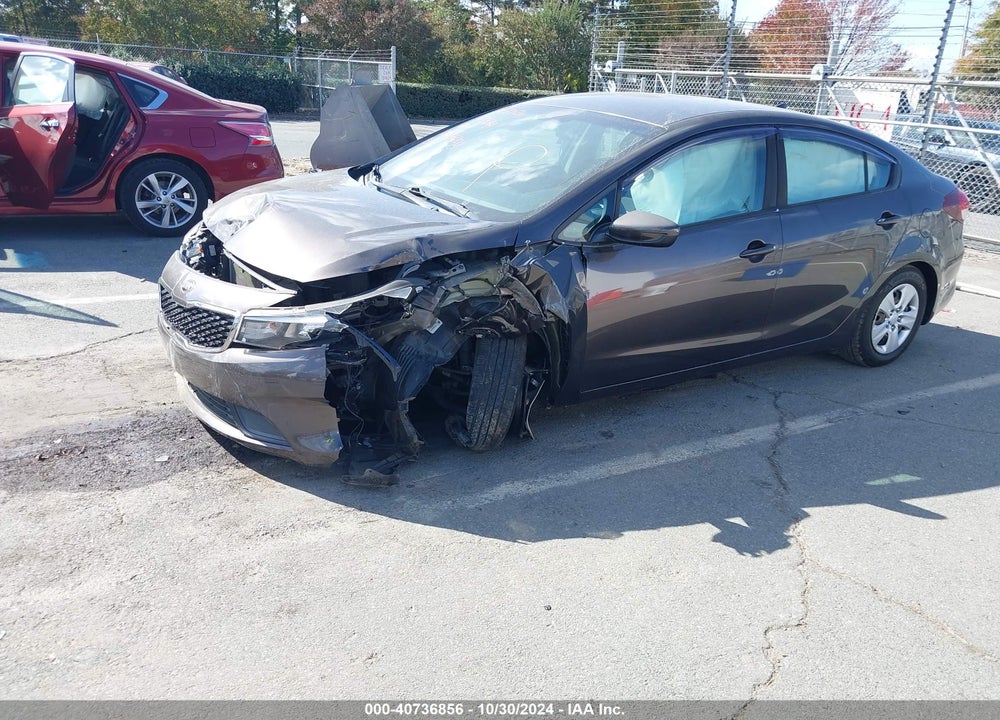 2017 KIA FORTE VIN: 3KPFK4A76HE139768