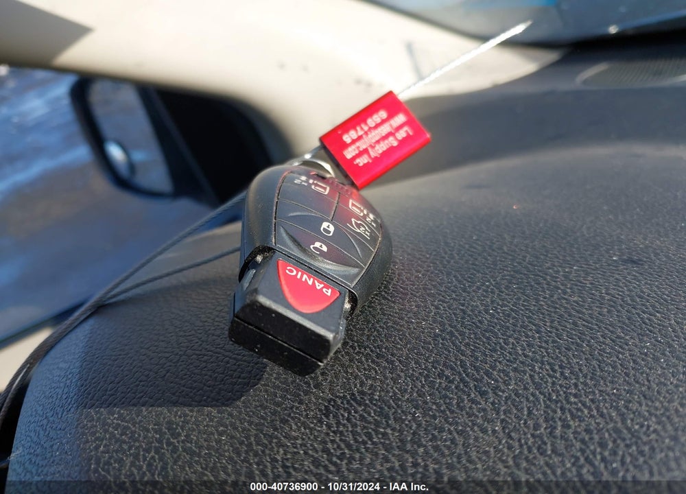 2012 DODGE GRAND CARAVAN SXT VIN: 2C4RDGCG4CR319361