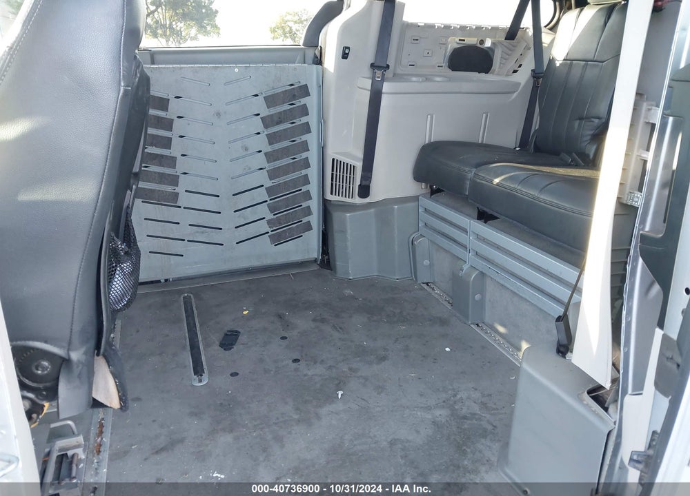 2012 DODGE GRAND CARAVAN SXT VIN: 2C4RDGCG4CR319361