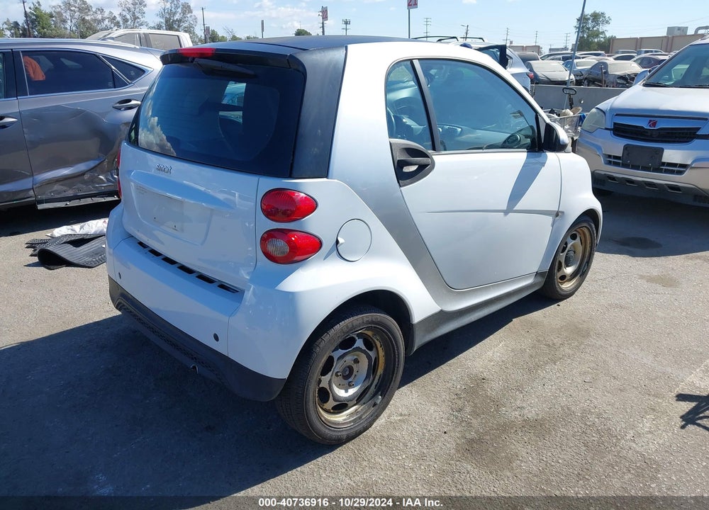 2013 SMART FORTWO PASSION/PURE VIN: WMEEJ3BA9DK701349