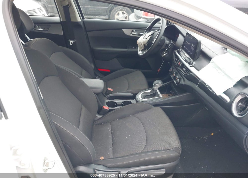 2022 KIA FORTE VIN: 3KPF24ADXNE493844