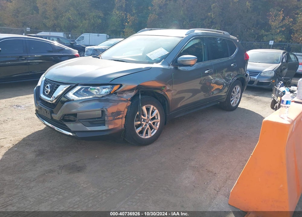 2017 NISSAN ROGUE SV VIN: KNMAT2MV6HP549167