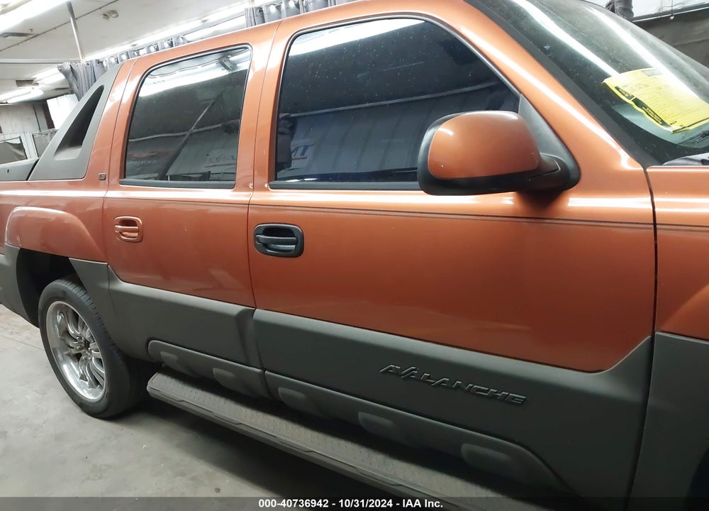 2005 CHEVROLET AVALANCHE 1500 Z66 VIN: 3GNEC12Z55G211252