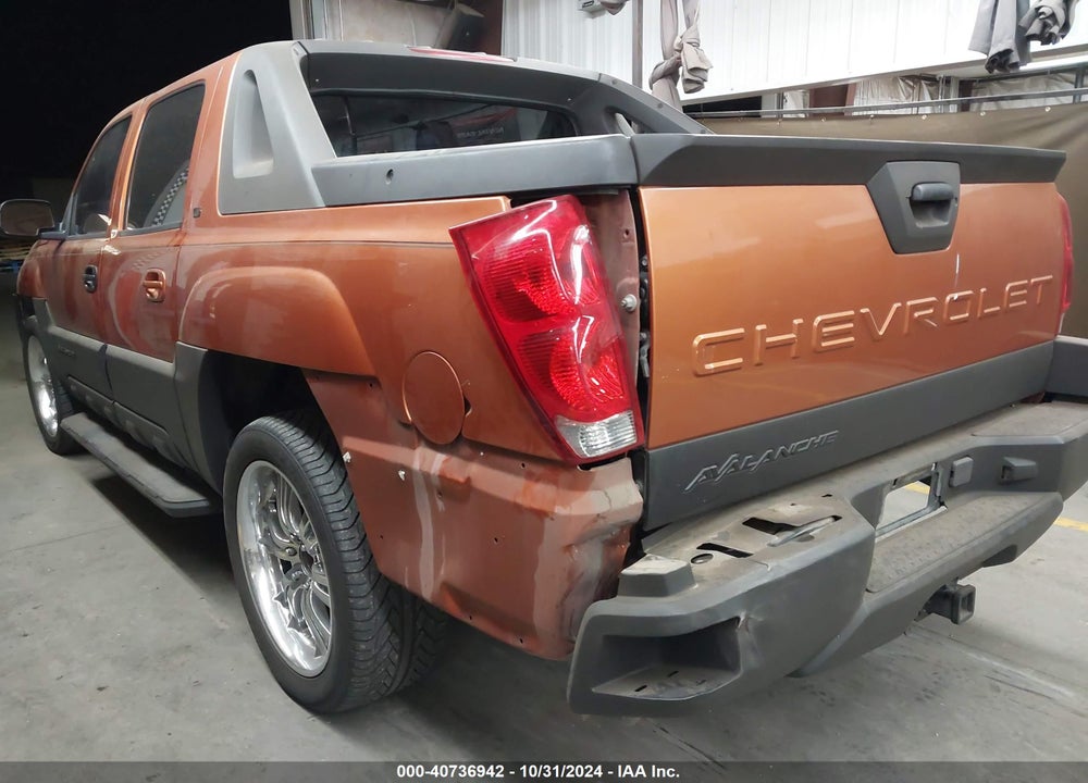 2005 CHEVROLET AVALANCHE 1500 Z66 VIN: 3GNEC12Z55G211252