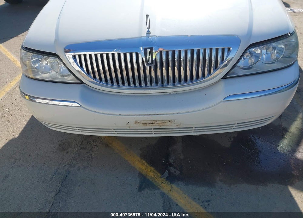 2004 LINCOLN TOWN CAR ULTIMATE VIN: 1LNHM83W54Y632419