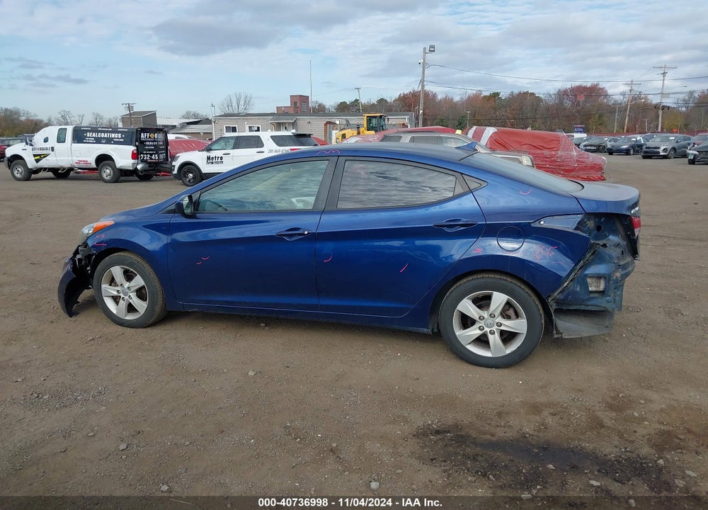 2013 HYUNDAI ELANTRA GLS VIN: KMHDH4AE0DU792916