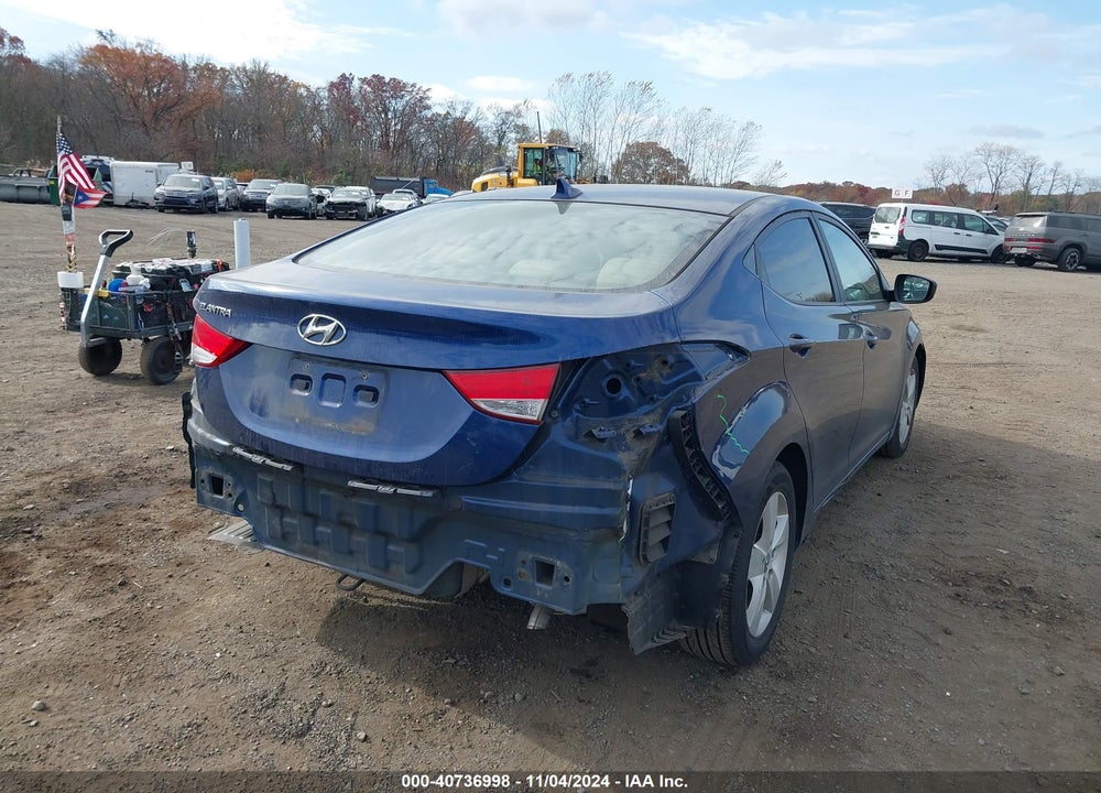 2013 HYUNDAI ELANTRA GLS VIN: KMHDH4AE0DU792916