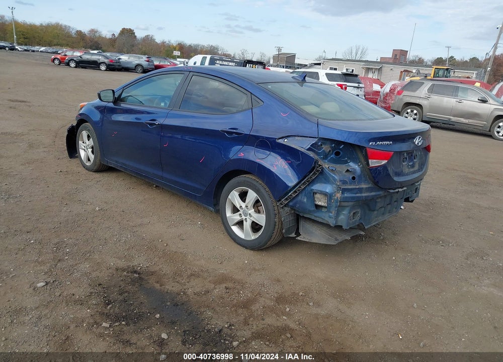 2013 HYUNDAI ELANTRA GLS VIN: KMHDH4AE0DU792916