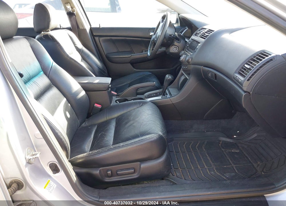 2004 HONDA ACCORD 3.0 EX VIN: 1HGCM66594A070833